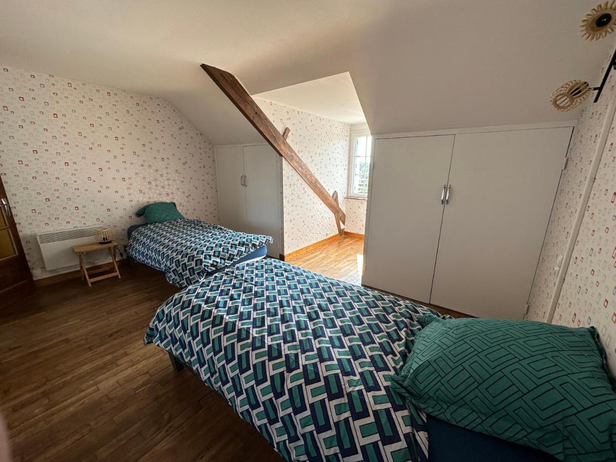 Chez Tante Muguette Proche Dinan Lägenhet Le Hingle Exteriör bild