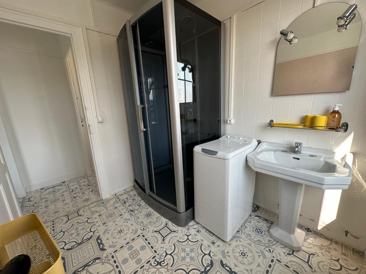 Chez Tante Muguette Proche Dinan Lägenhet Le Hingle Exteriör bild